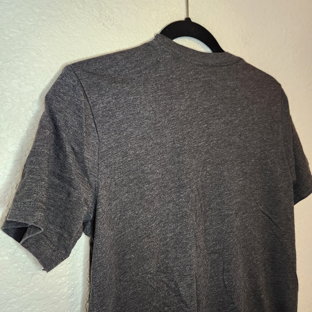 Buc-ee's Texas Pink Logo Soft T Shirt Grey Size Adult M - Picture 6 of 9